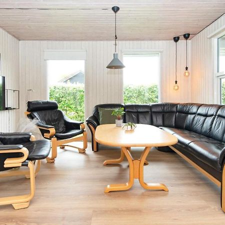 9 Person Holiday Home In Juelsminde Sonderby  Eksteriør billede