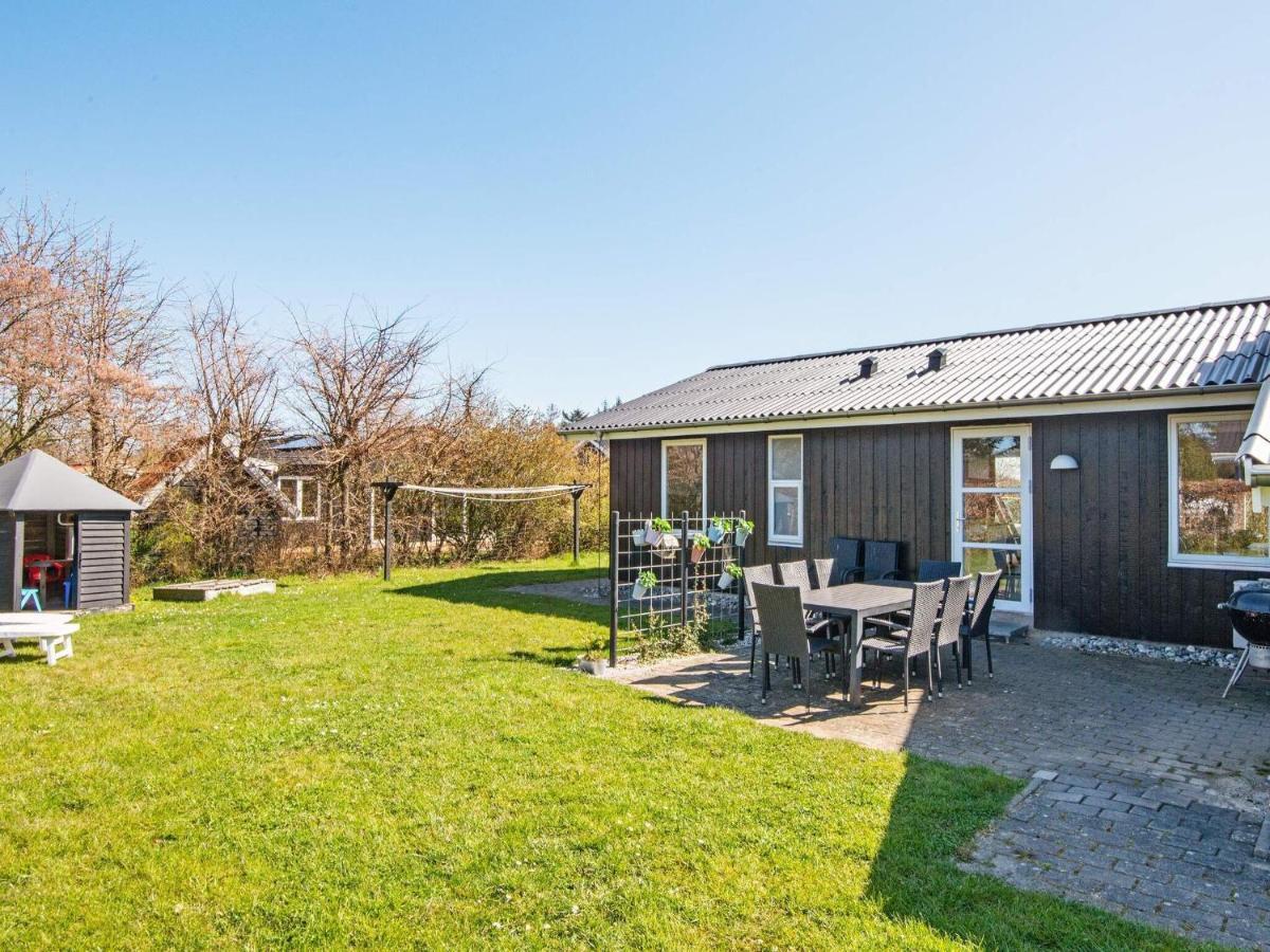9 Person Holiday Home In Juelsminde Sonderby  Eksteriør billede