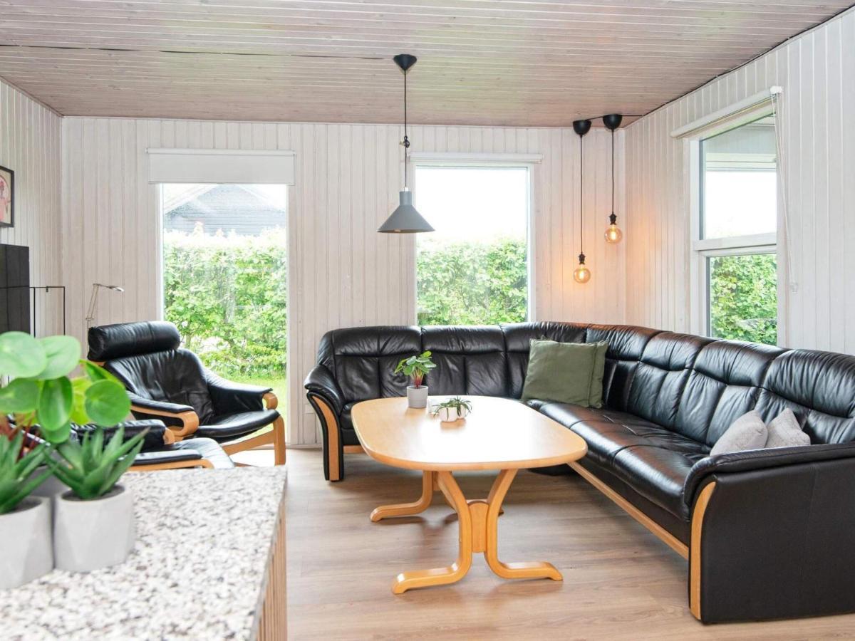 9 Person Holiday Home In Juelsminde Sonderby  Eksteriør billede